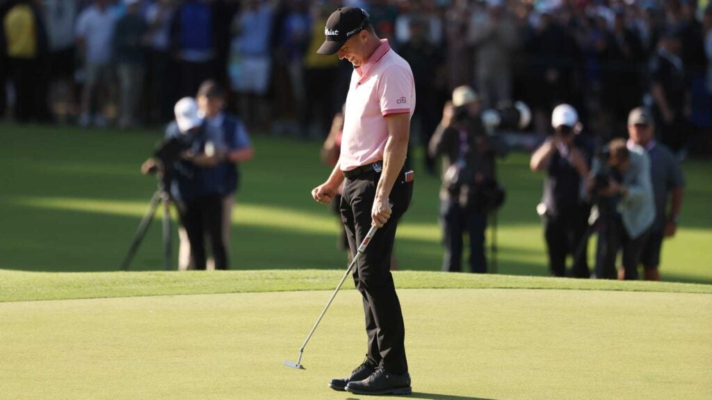 Justin Thomas reacts to making winning putt at 2022 PGA Championship