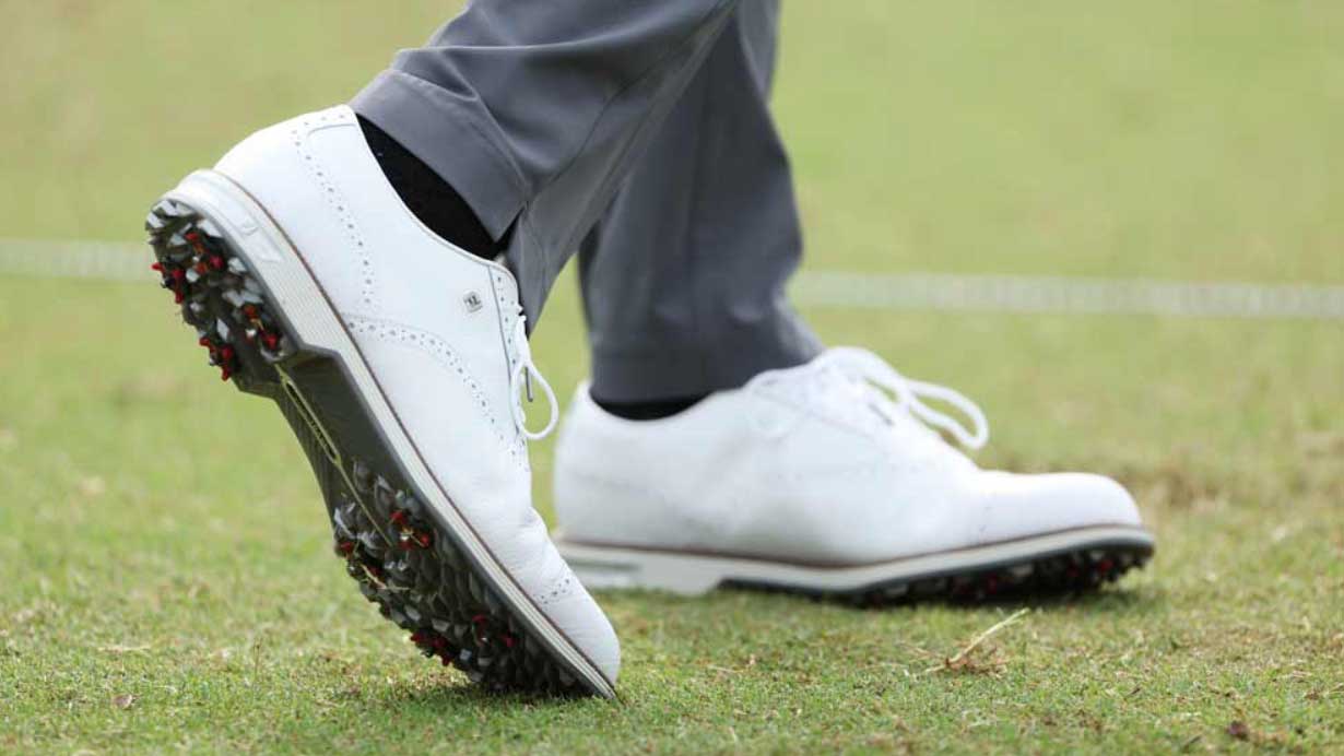 Hidden history, Tiger's shoes, wedge work | Seen & Heard at Southern Hills