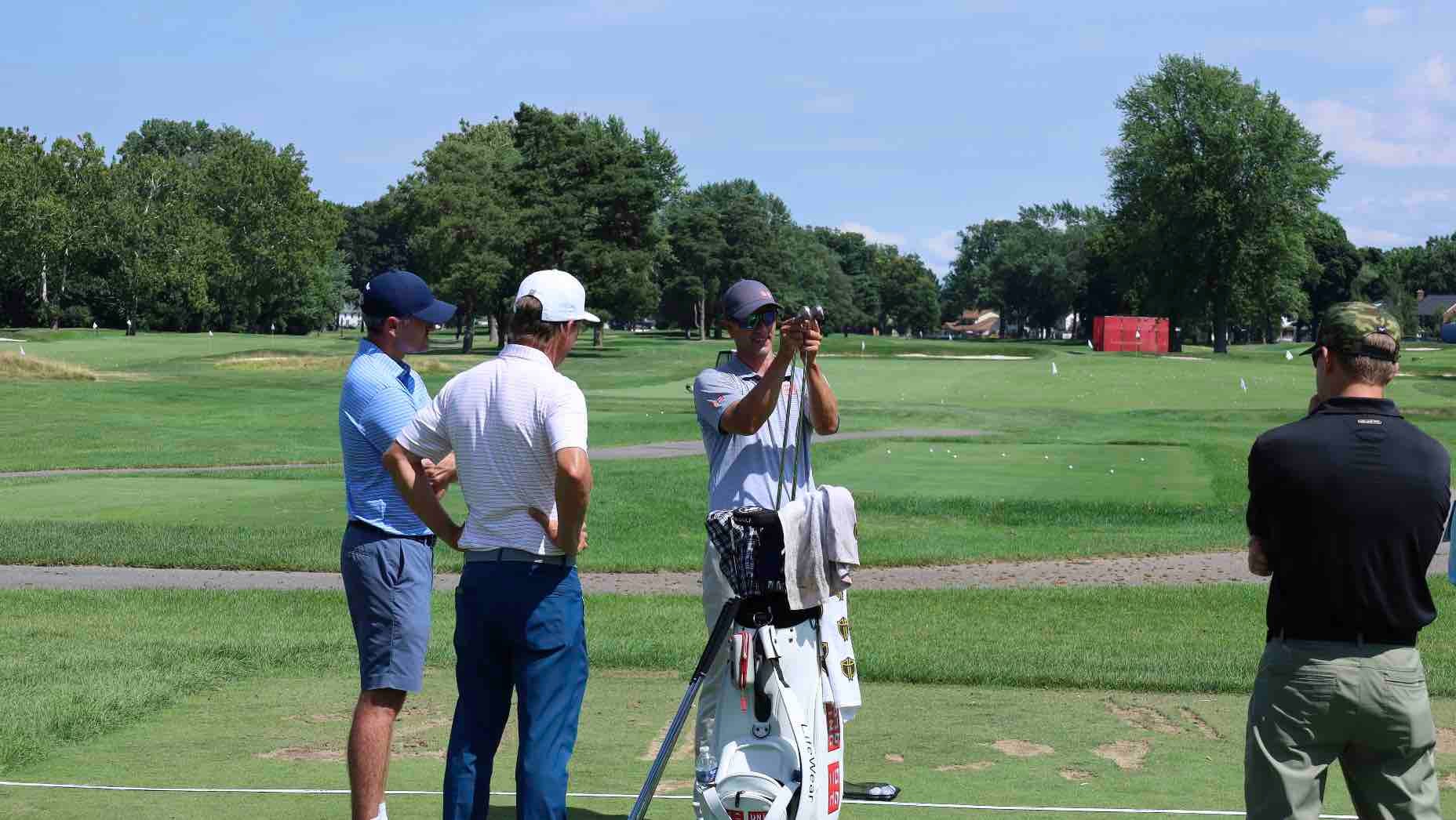 Adam Scott mizuno irons