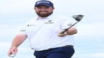 Shane Lowry raises his putter at 2022 Open Championship