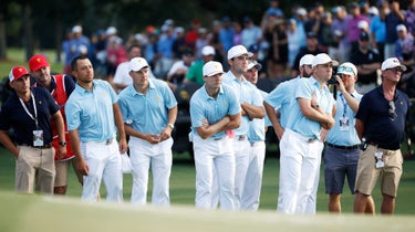 Team AMERIKA jumped out to a big pursue on Thursday at the Presidents Cup. 