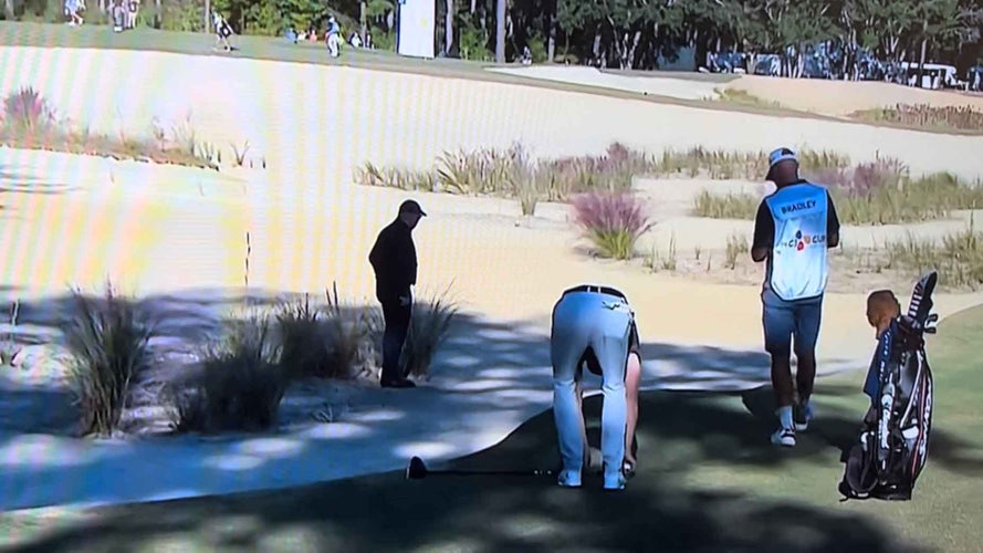 keegan bradley red shoes