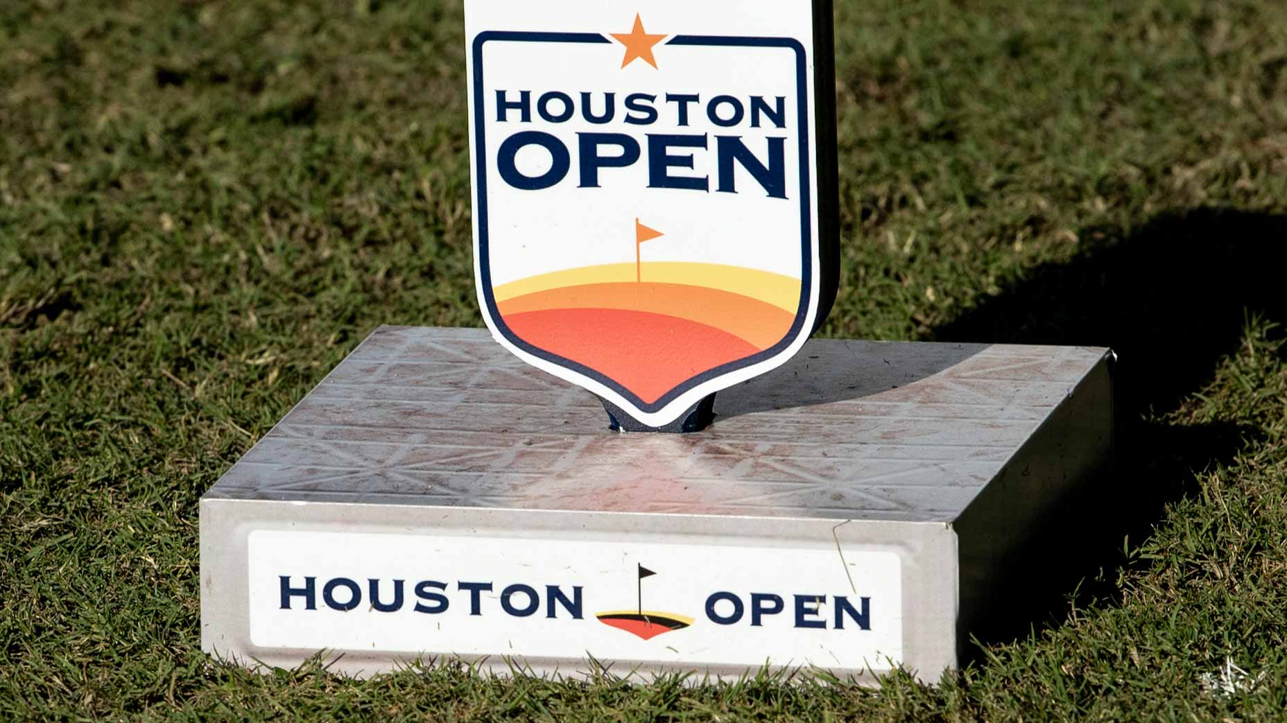 Houston Open tee marker