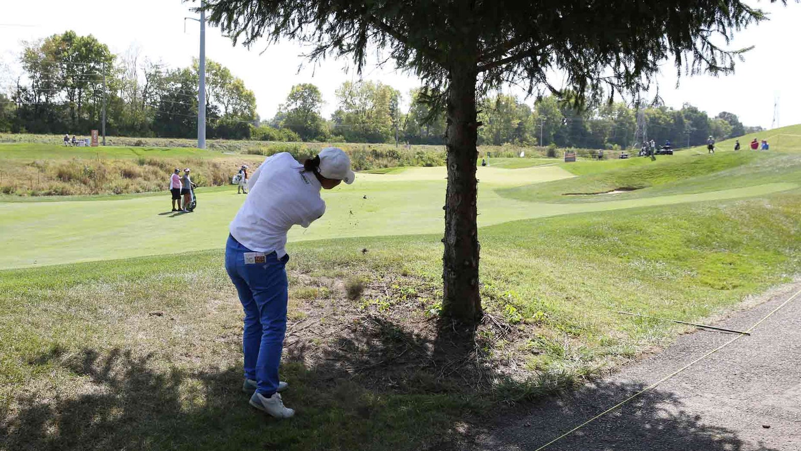 A 4step guide to hitting an effective low punch shot