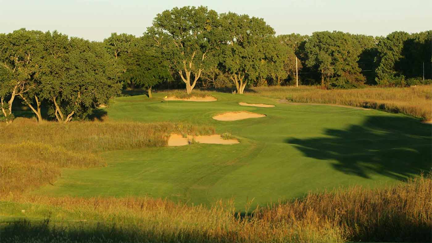 The 6th hole at Prairie Dunes.