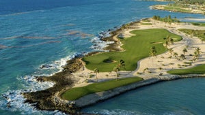 Punta Espada's par-4 3rd hole is the golfer's first taste of playing along the water.