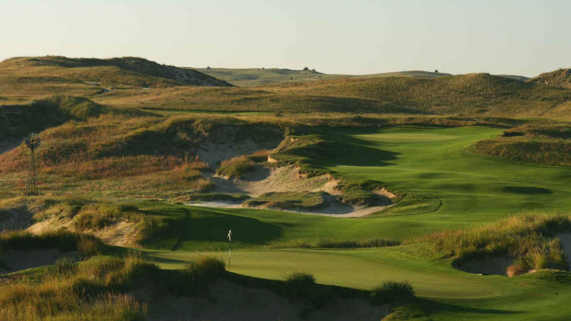 The 17th hole at Sand Hills golf course