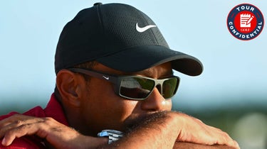 Tiger Woods watches Justin Thomas during the final round of the Hero World Challenge.