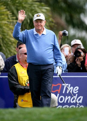 PGA Tour legend Jack Nicklaus waves to the cheering crowd before teeing off the first tee during the Honda Classic Kenny G Gold Pro-Am at PGA National Resort And Spa on March 3, 2010 in Palm Beach Gardens, Florida.