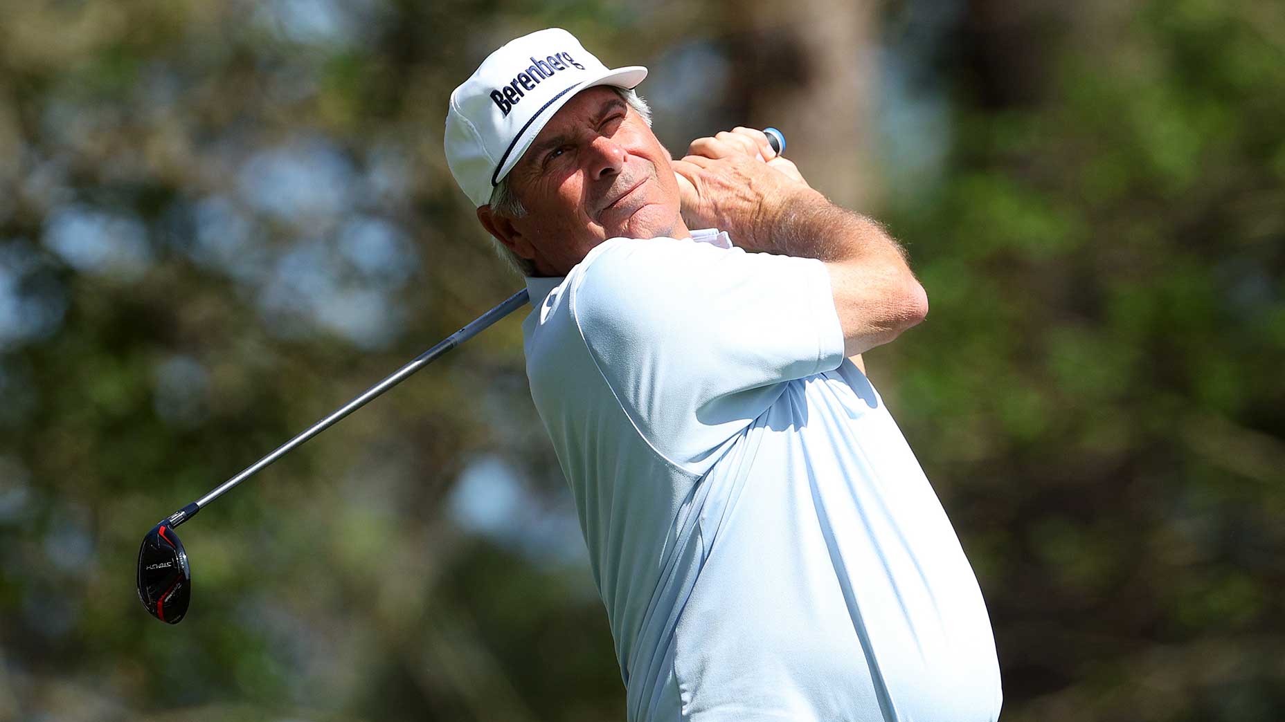 fred couples takes a swing