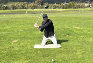 Hip rotation when hitting a driver and kneeling
