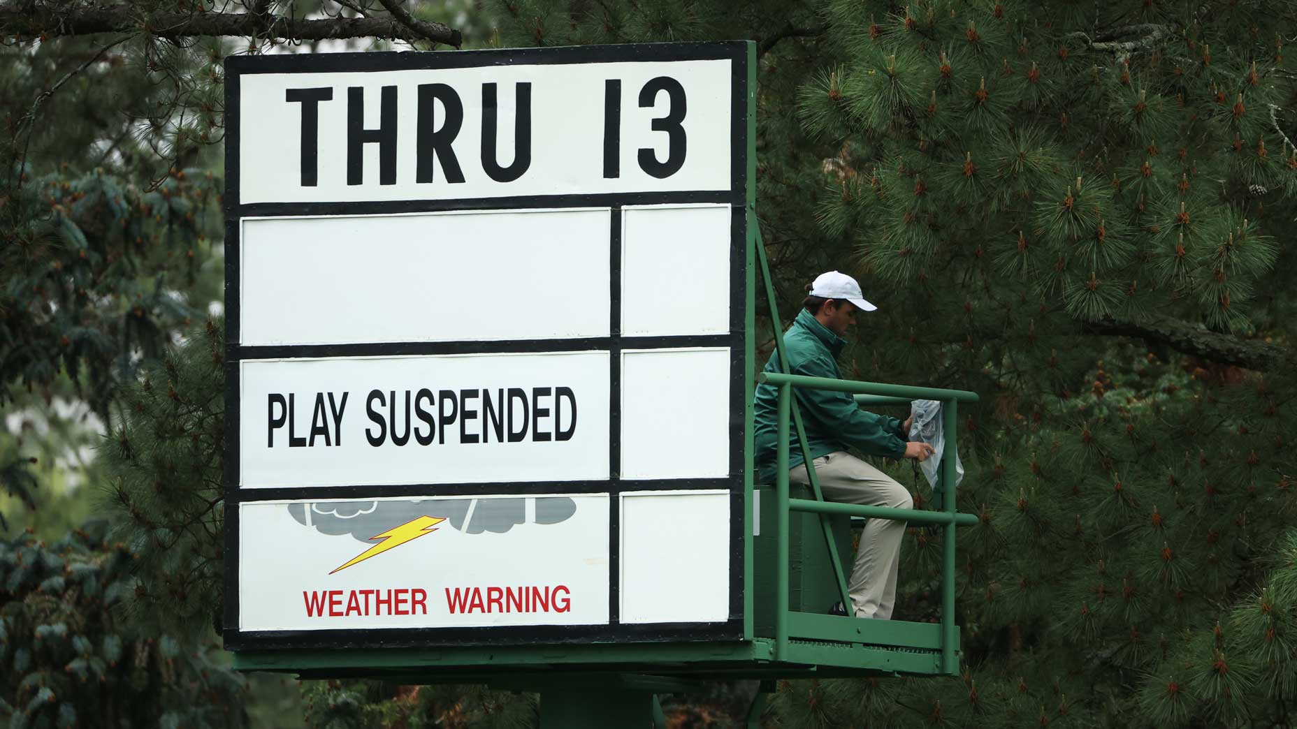 weather warning sign at augusta national