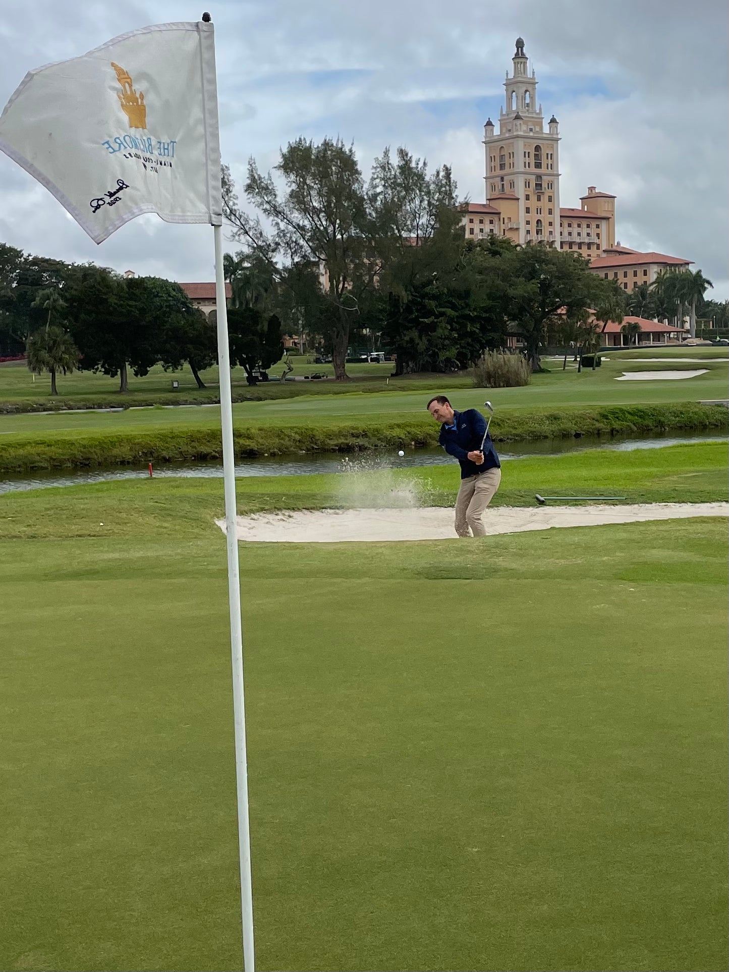 greenside bunker distance control zacker sand interaction