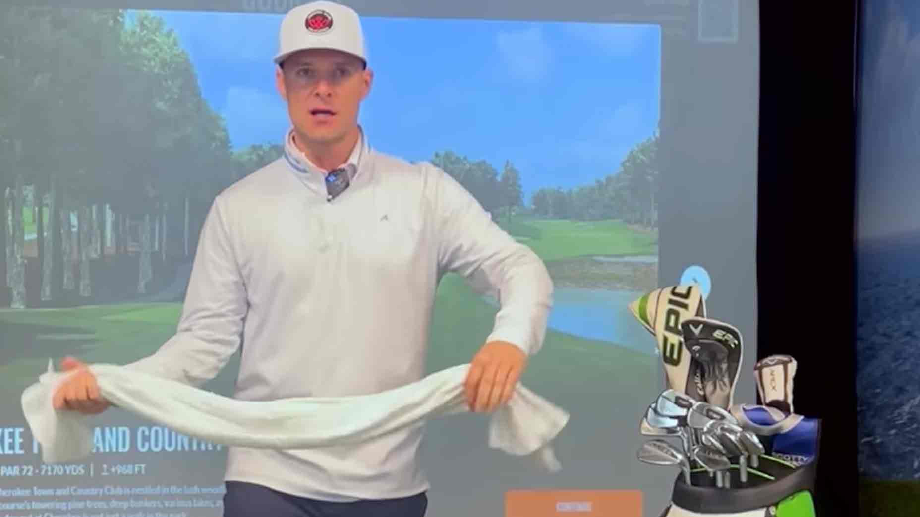 In this video, GOLF Teacher to Watch Lucas Wald showed players how to use a towel to get loose when short on time before a round of golf