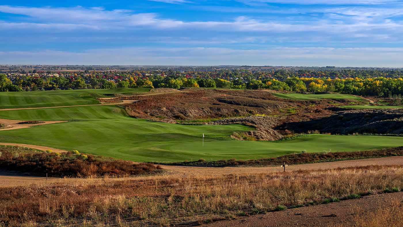 Here's what it's like to play the longest golf course in North America