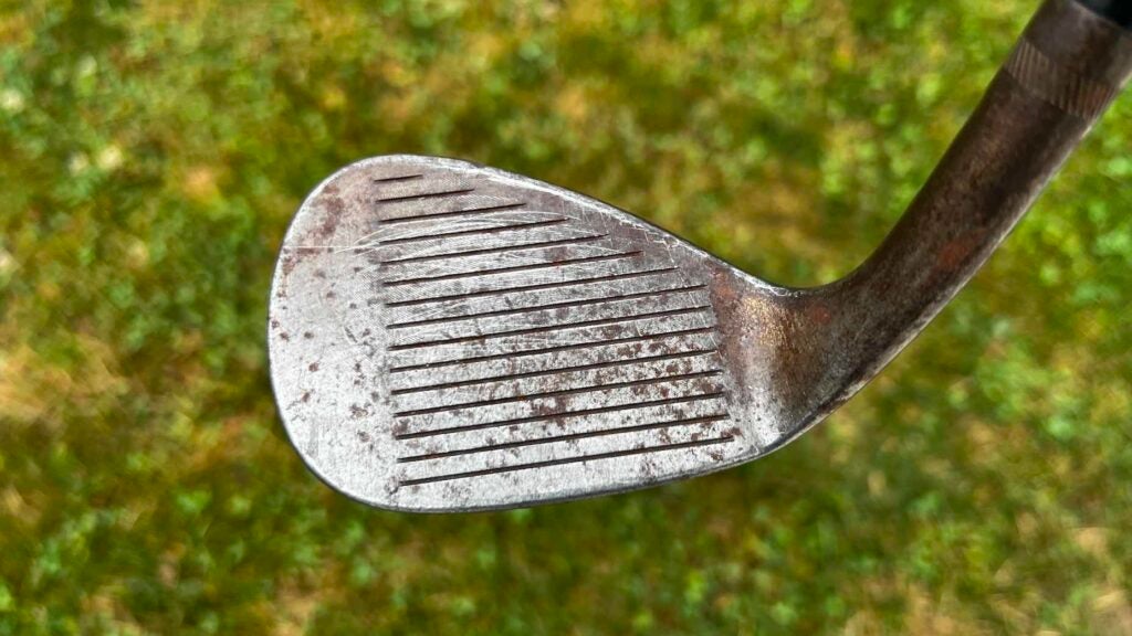 old illegal grooves wedges