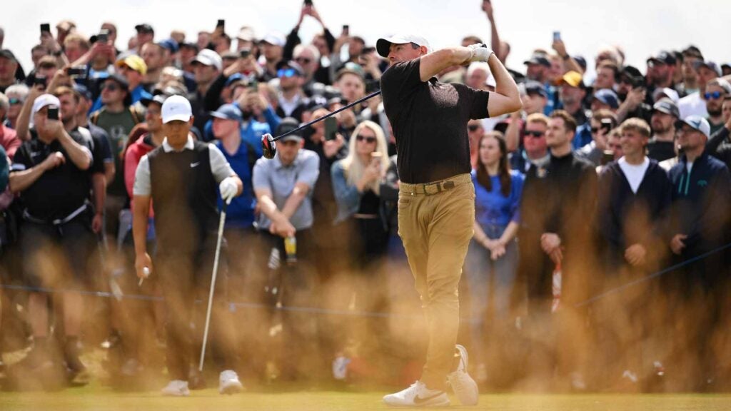Rory McIlroy tees off on Saturday at the 2023 Genesis Scottish Open