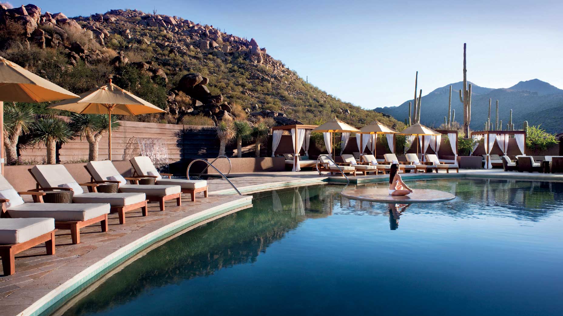 The Ritz Carlton Dove Mountain pool features stunning views as well