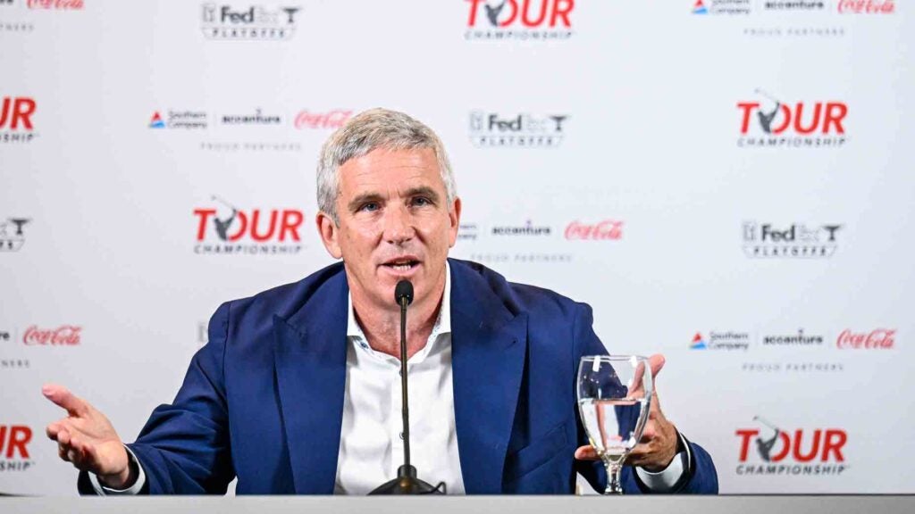 Facing headwinds and deadlines, PGA Tour announces negotiations with  outside investment group - Yahoo Sports