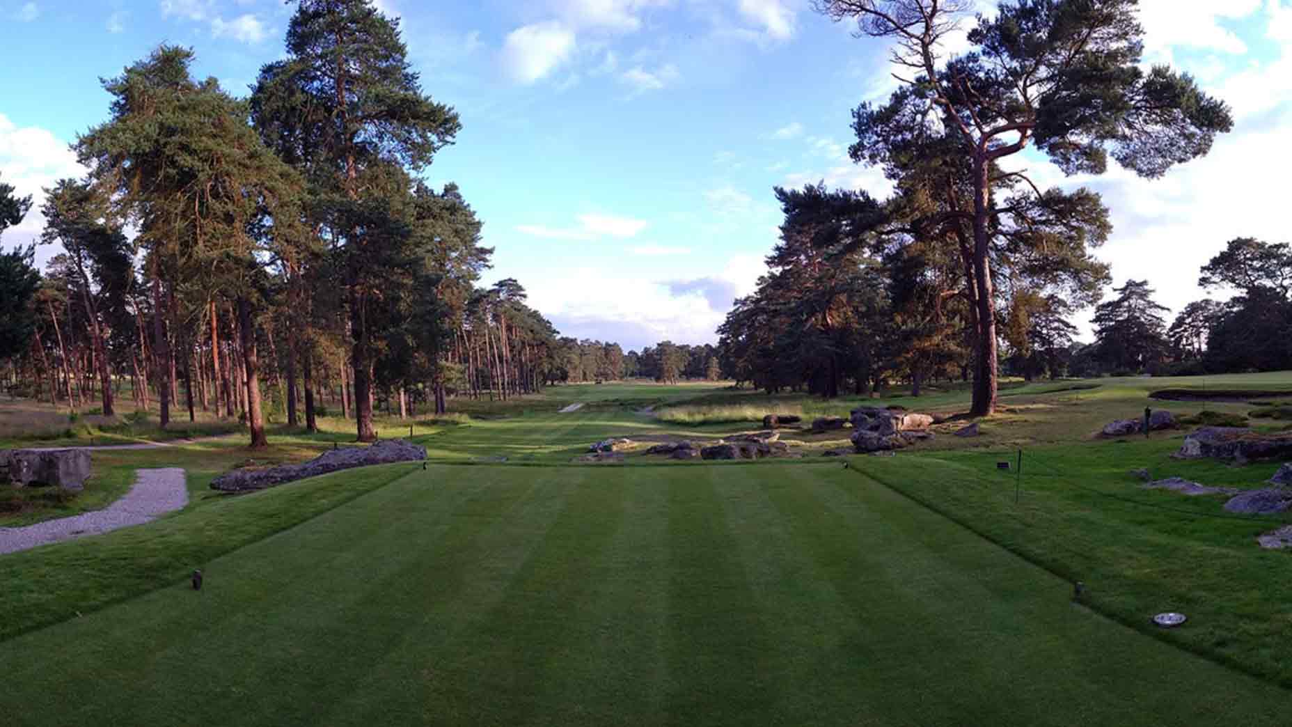 A view of the tee at Golf de Morfontaine