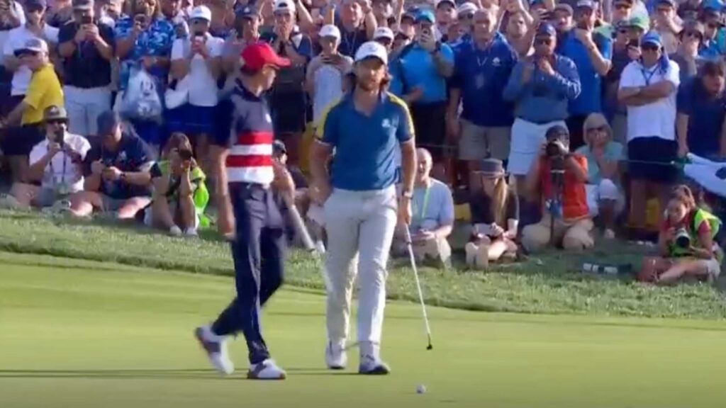 Rickie Fowler’s weird, winless Ryder Cup ends with surprising gesture