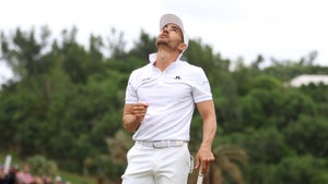 Camillo Villegas looks to the sky after winning the Bermuda Championship.