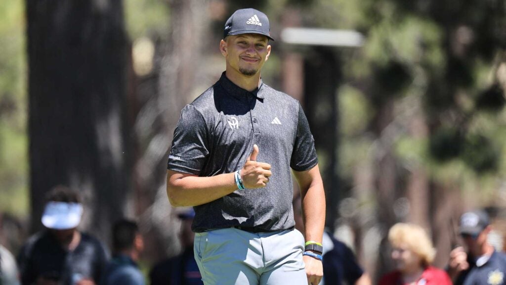 Patrick Mahomes flashes thumbs up on golf course during 2023 American Century Championship