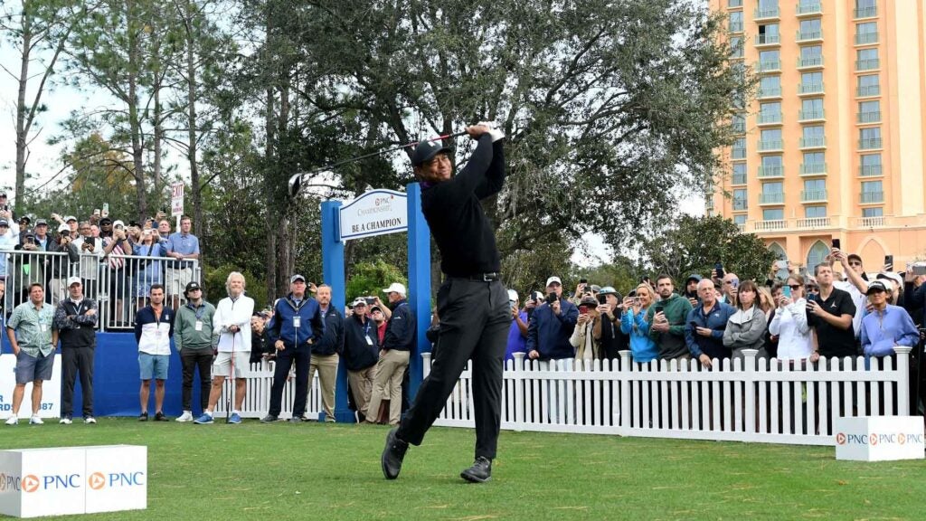 Tiger Woods tees off at 2023 PNC Championship