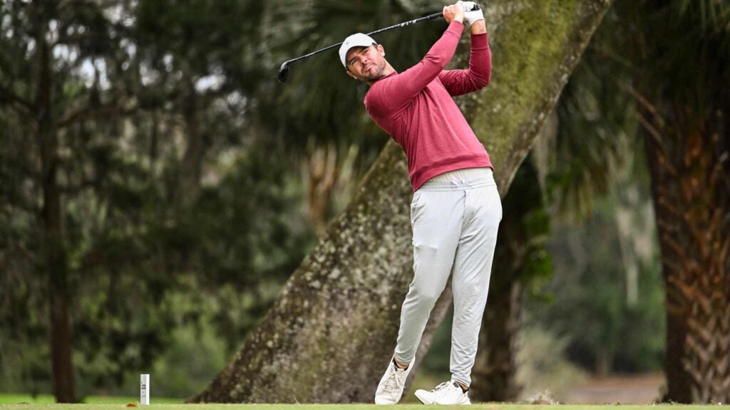 Wes Bryan hits a shot at PGA Tour Q-School.