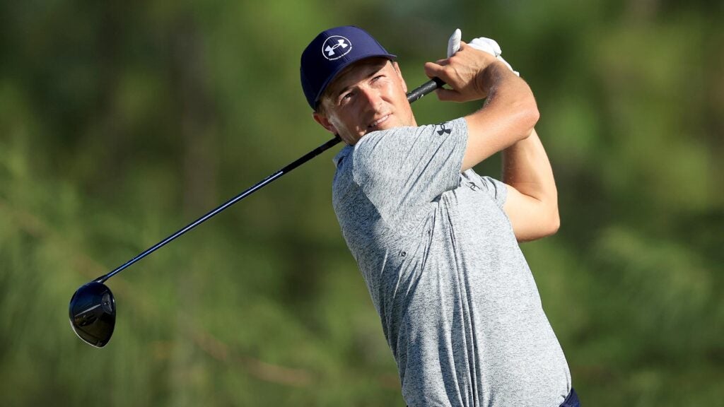 jordan spieth swings driver at hero world challenge in white shirt