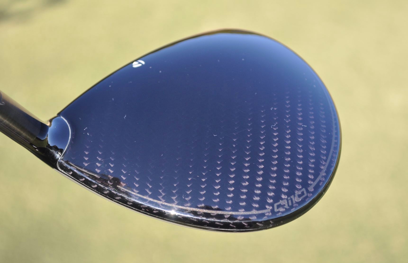 Qi10 Fairway crown