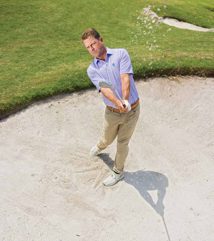 shawn koch demonstrates proper bunker technique