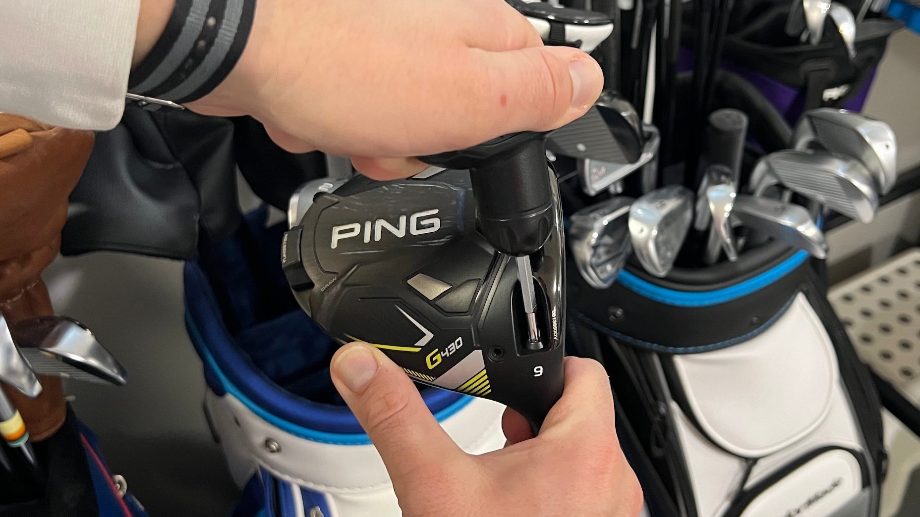 Adjustable golf clubs