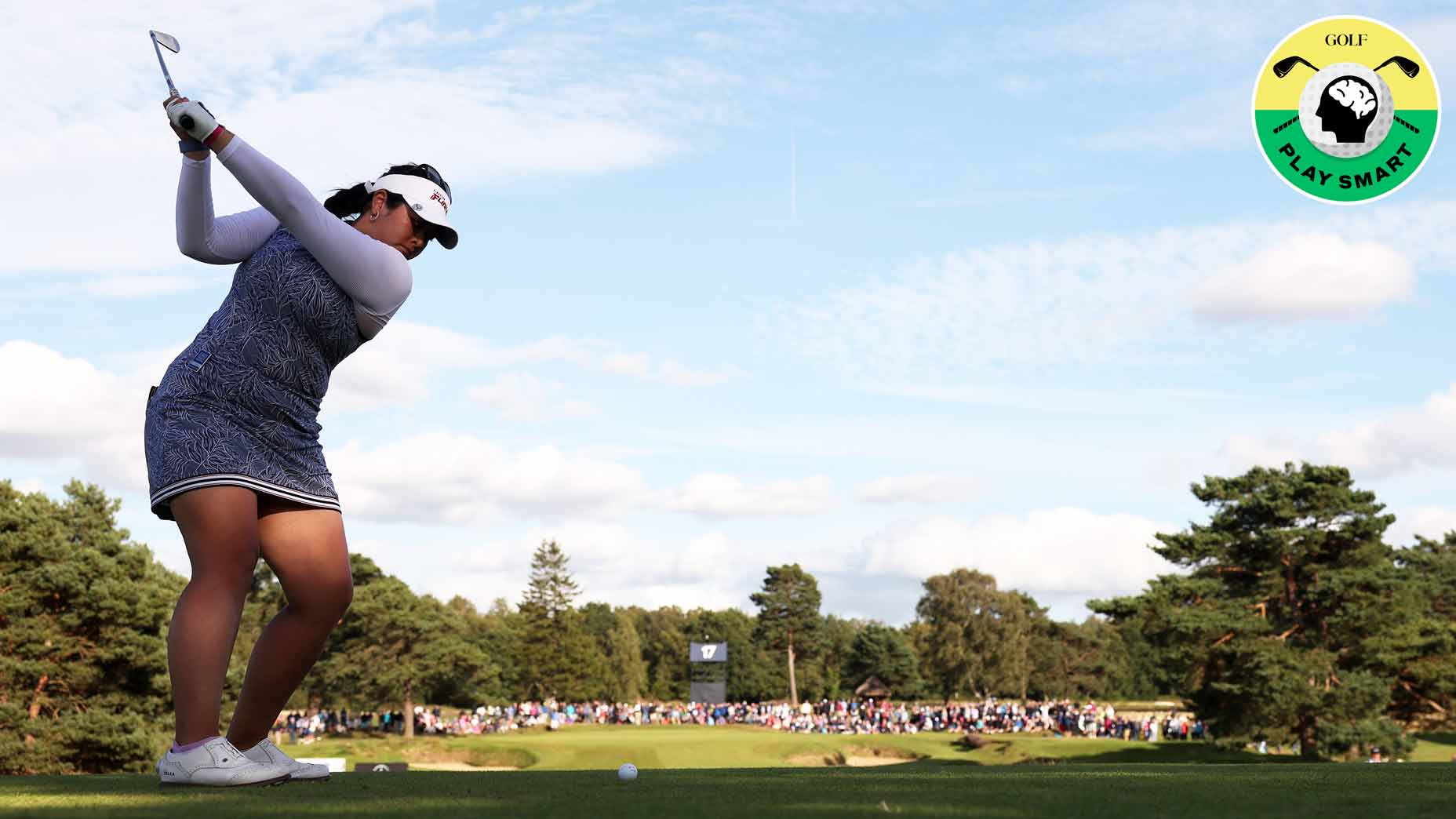 lilia vu hits a tee shot during the 2023 aig women's open