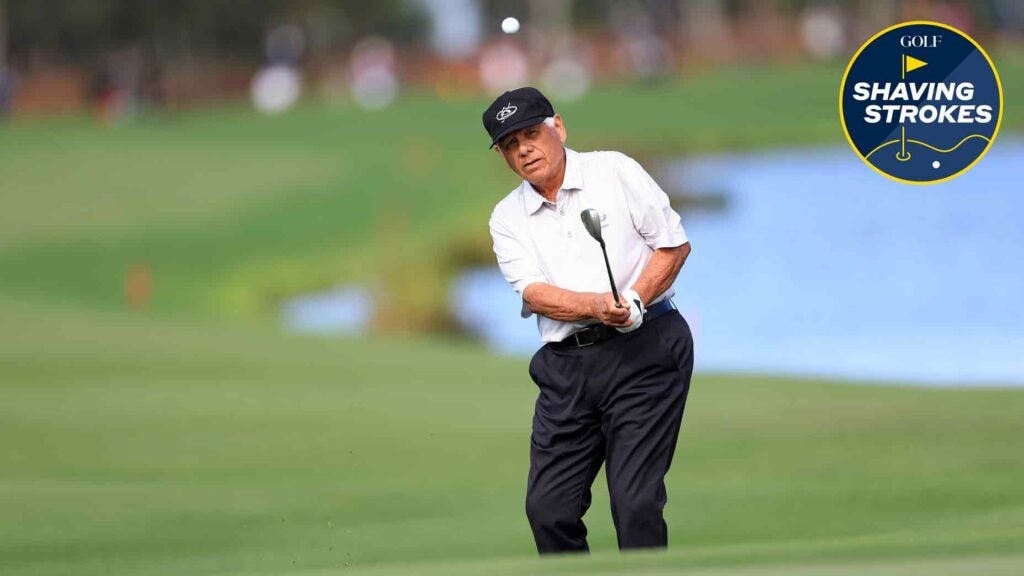 Lee Trevino: Always address the ball with the left hand on the club. Here's why