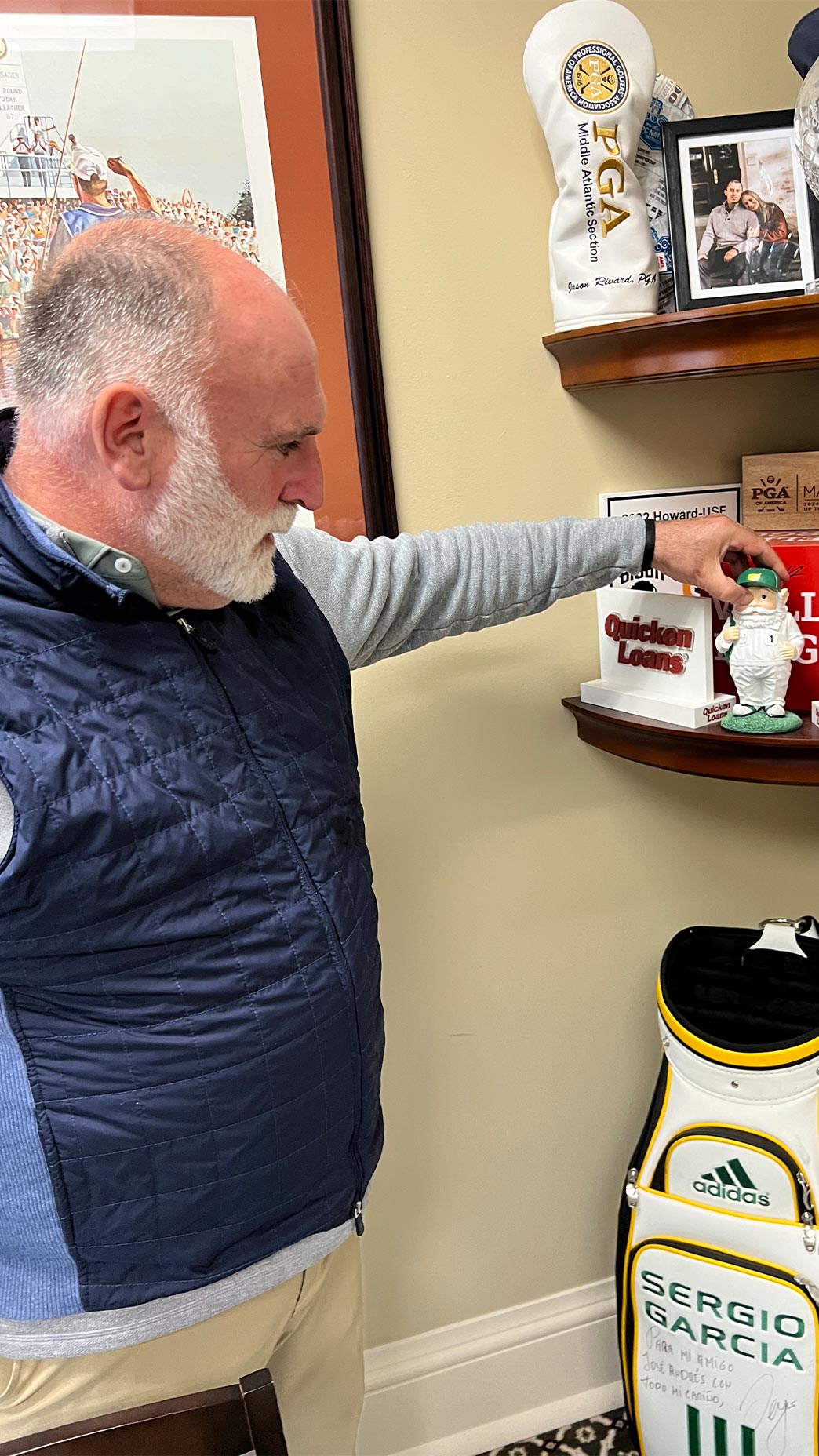 Jose andres adjusts masters gnome