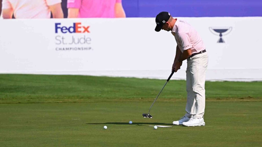Check out this major-champion approved putting aid