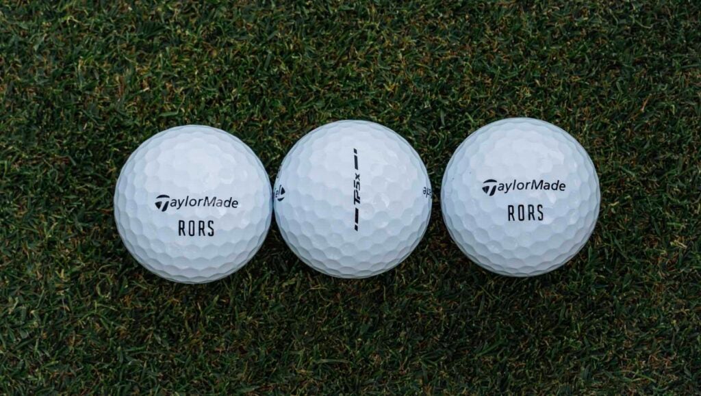 Rory Rors golf ball Taylormade TP5x