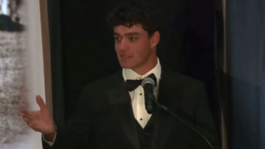 Auburn freshman wins Ben Hogan Award for excellence in college golf