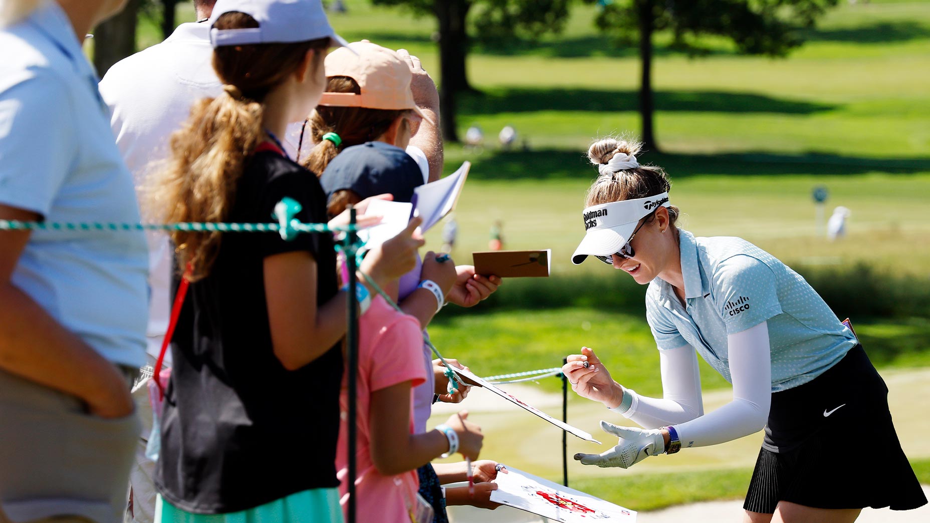 nelly korda signs autographs at the u.s. women's open