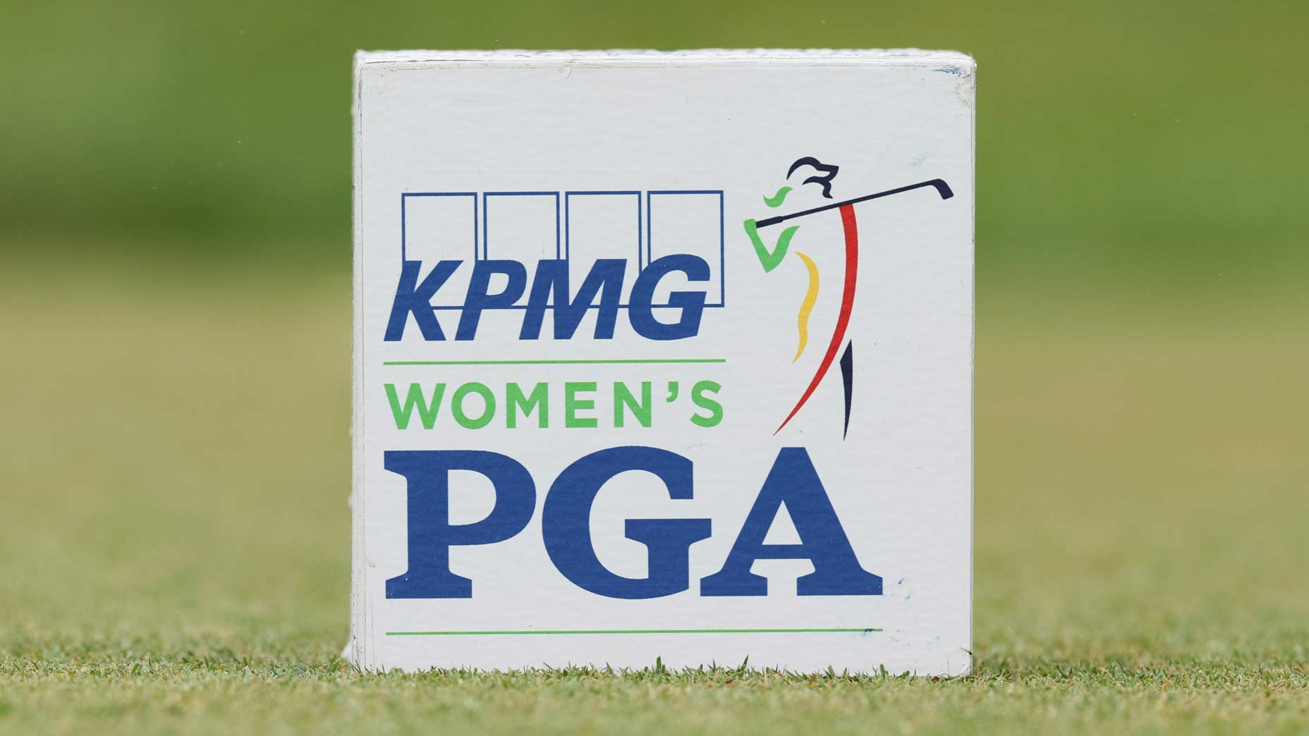 A KPMG Women's PGA Championship tee marker seen on a golf course