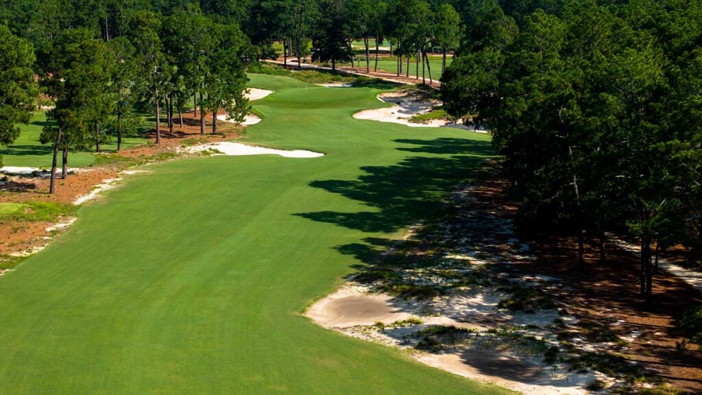 The 16th hole at Pinehurst No. 2.