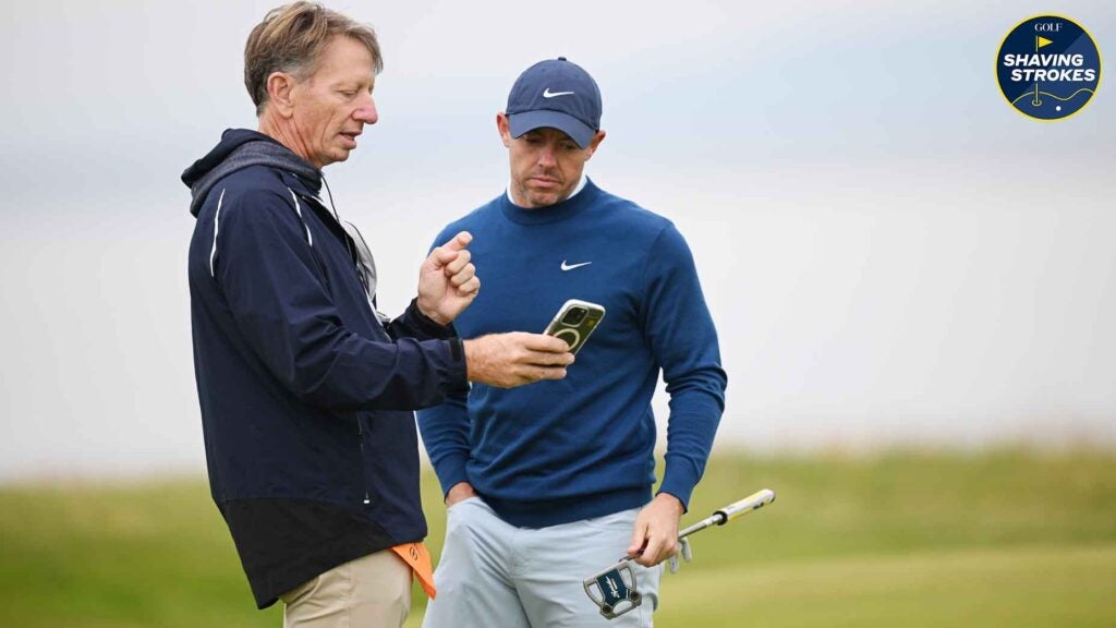 Brad Faxon says use this trick to improve your green-reading