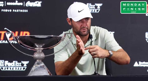 Scottie Scheffler with the FedEx Cup trophy