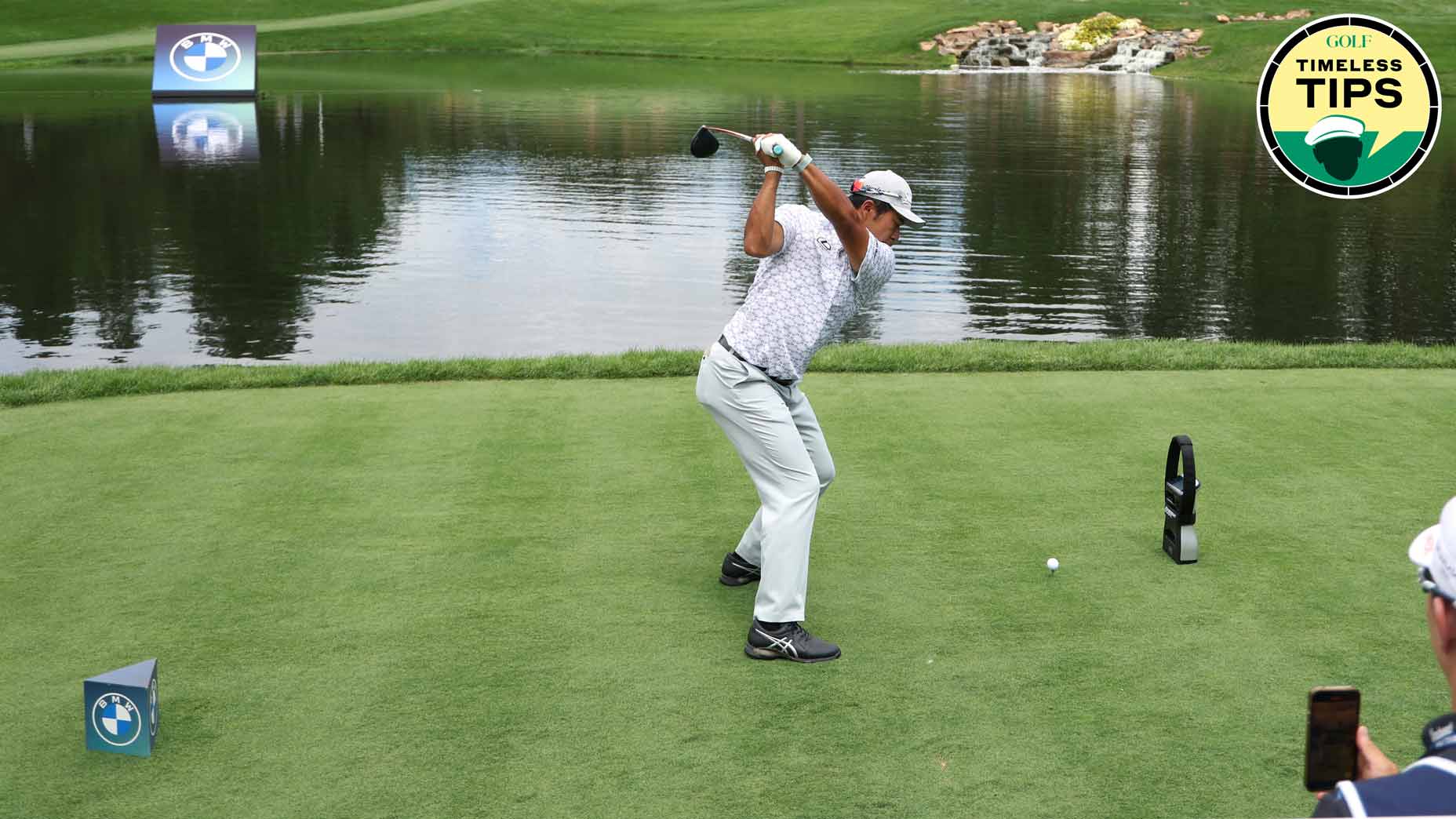 hideki matsuyama hits tee shot during the 2024 bmw championship