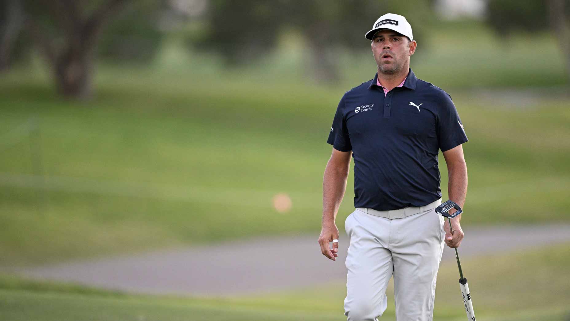 1 year after brain surgery, Gary Woodland is chasing a big win