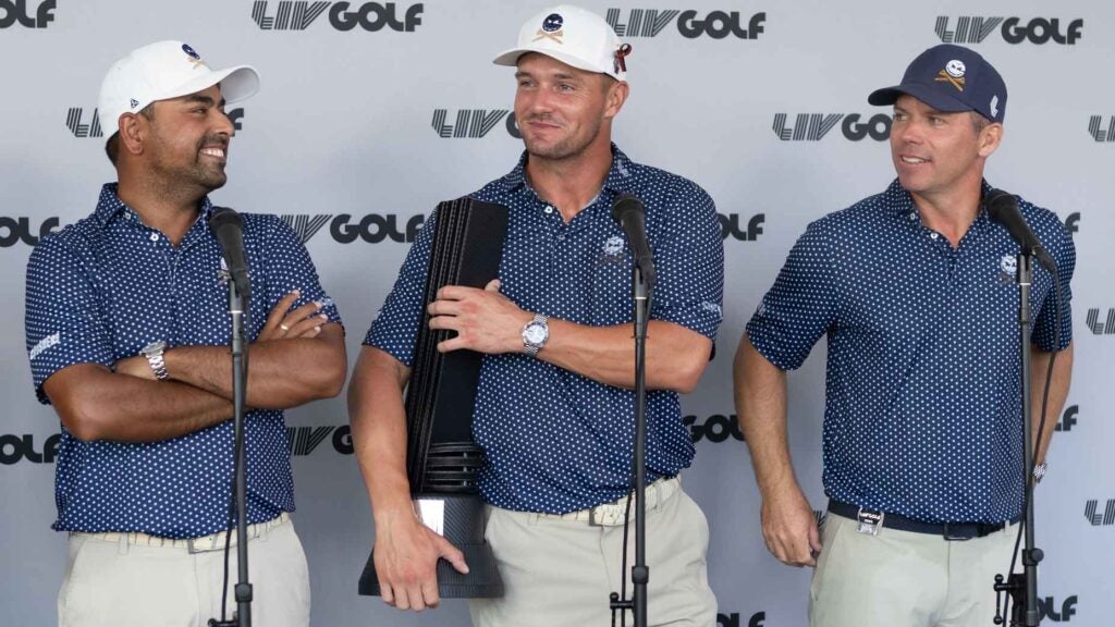 Anirban Lahiri, Bryson DeChambeau, and Paul Casey answer questions at the press conference following their win at LIV Golf Chicago.