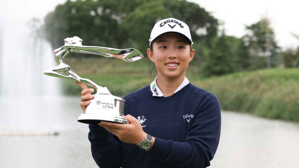 Ruoning Yin raises the trophy at the Buick LPGA Shanghai, her fourth career title on the LPGA Tour.