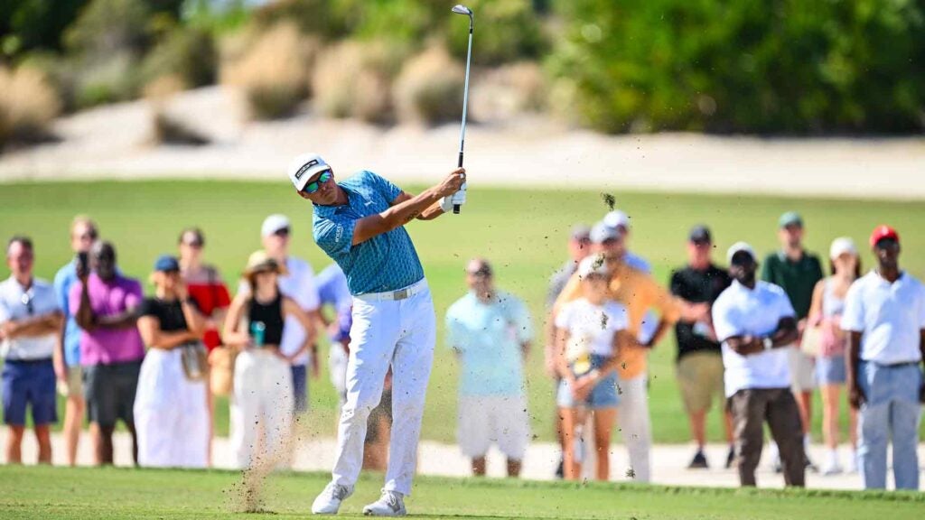 Rickie Fowler's 1-minute flop shot lesson will sharpen your short game