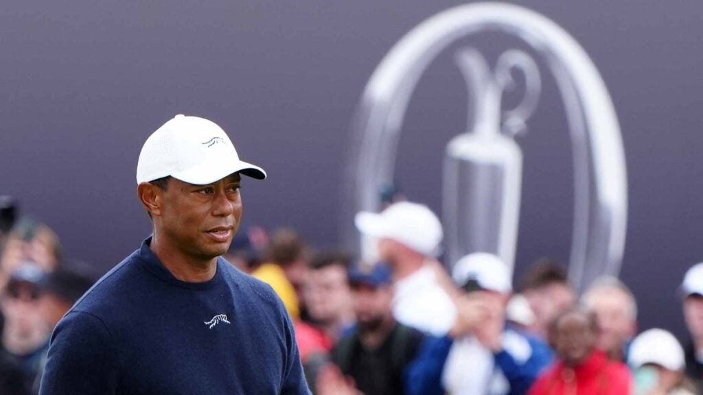 Tiger Woods drops out of Hero World Challenge after back surgery